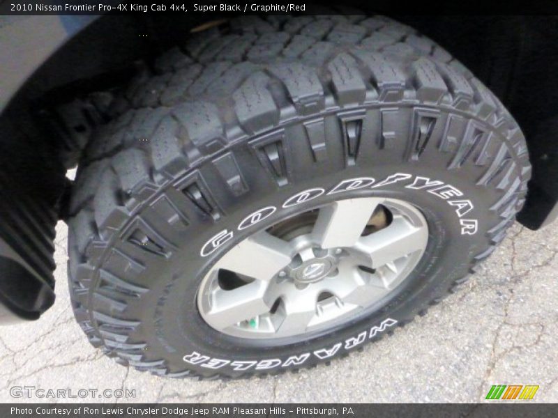 Super Black / Graphite/Red 2010 Nissan Frontier Pro-4X King Cab 4x4