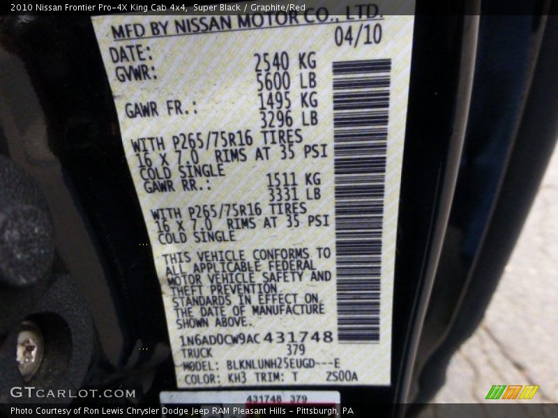 Super Black / Graphite/Red 2010 Nissan Frontier Pro-4X King Cab 4x4