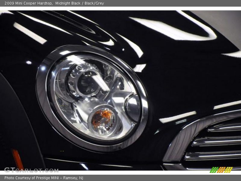 Midnight Black / Black/Grey 2009 Mini Cooper Hardtop