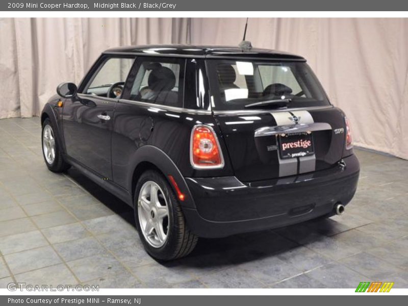 Midnight Black / Black/Grey 2009 Mini Cooper Hardtop