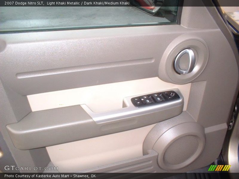 Light Khaki Metallic / Dark Khaki/Medium Khaki 2007 Dodge Nitro SLT