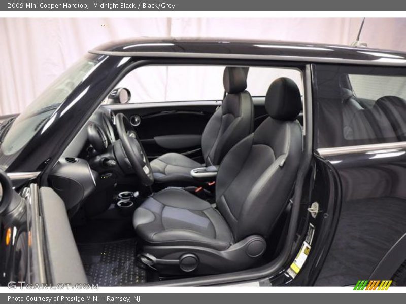 Midnight Black / Black/Grey 2009 Mini Cooper Hardtop