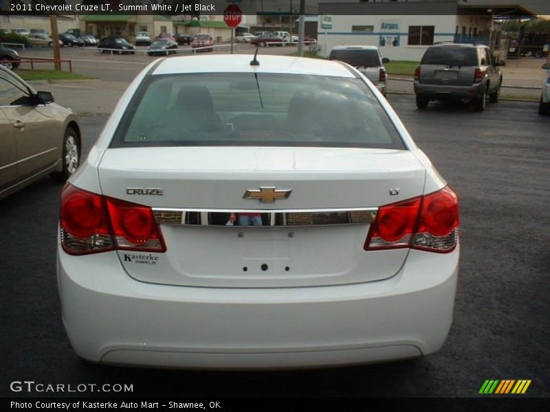 Summit White / Jet Black 2011 Chevrolet Cruze LT