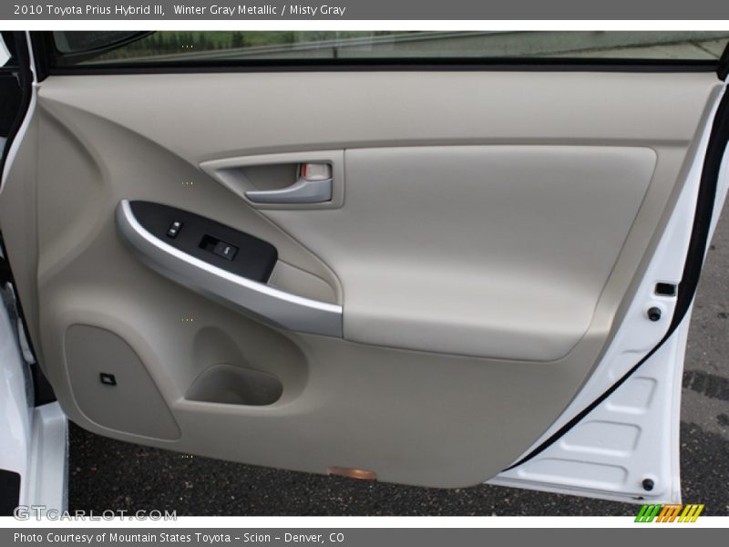 Winter Gray Metallic / Misty Gray 2010 Toyota Prius Hybrid III