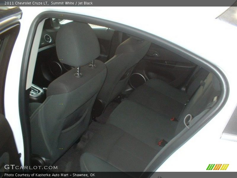 Summit White / Jet Black 2011 Chevrolet Cruze LT