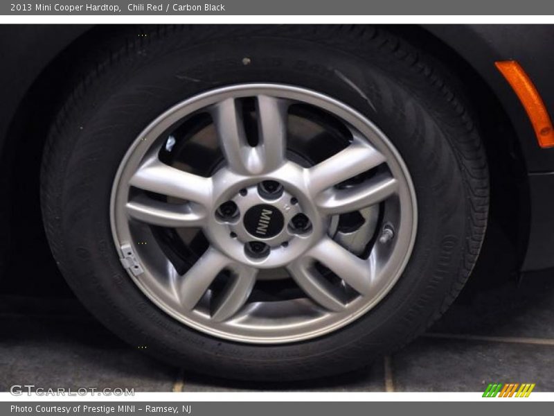 Chili Red / Carbon Black 2013 Mini Cooper Hardtop