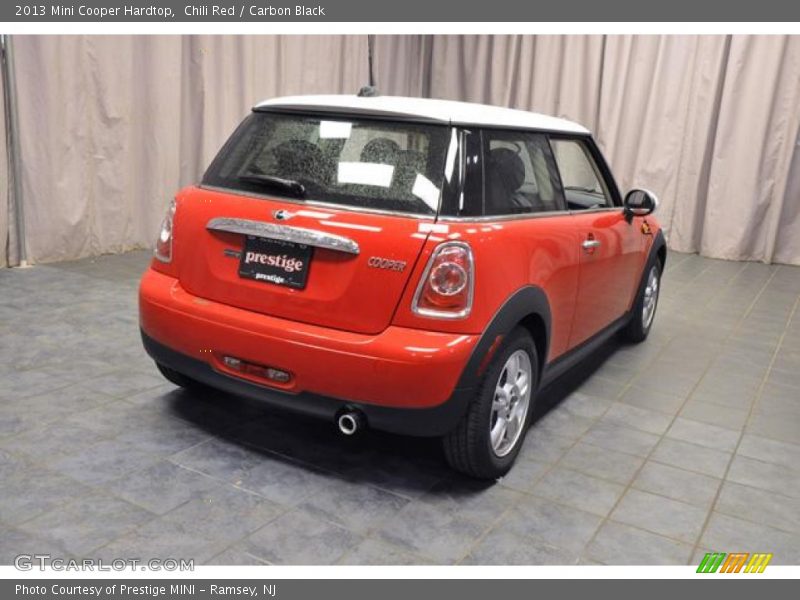 Chili Red / Carbon Black 2013 Mini Cooper Hardtop