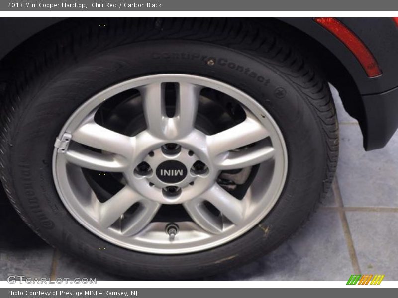 Chili Red / Carbon Black 2013 Mini Cooper Hardtop