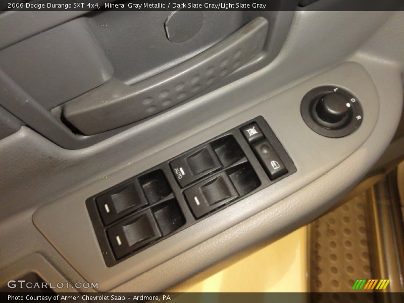 Mineral Gray Metallic / Dark Slate Gray/Light Slate Gray 2006 Dodge Durango SXT 4x4