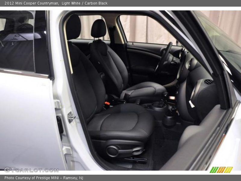 Light White / Carbon Black 2012 Mini Cooper Countryman