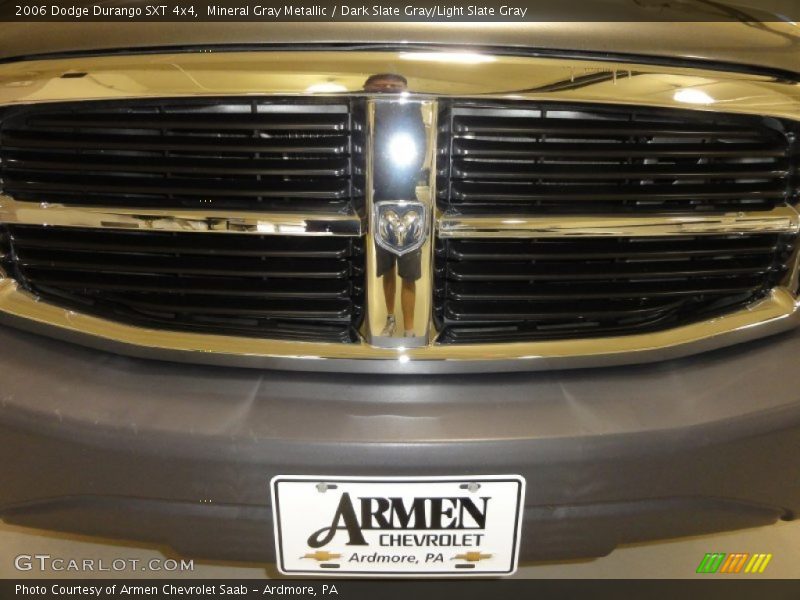 Mineral Gray Metallic / Dark Slate Gray/Light Slate Gray 2006 Dodge Durango SXT 4x4
