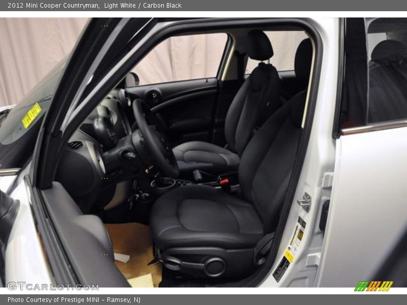 Light White / Carbon Black 2012 Mini Cooper Countryman