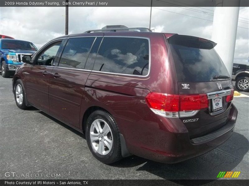 Dark Cherry Pearl / Ivory 2009 Honda Odyssey Touring