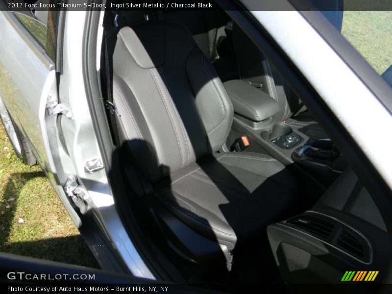Ingot Silver Metallic / Charcoal Black 2012 Ford Focus Titanium 5-Door