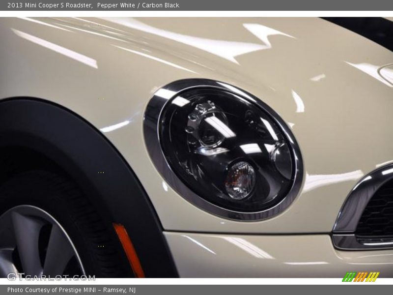 Pepper White / Carbon Black 2013 Mini Cooper S Roadster
