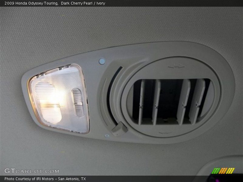 Dark Cherry Pearl / Ivory 2009 Honda Odyssey Touring