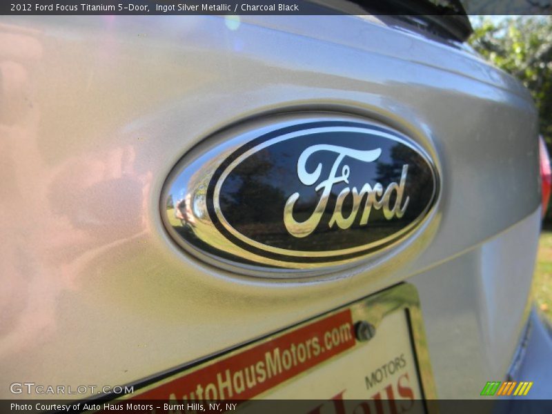 Ingot Silver Metallic / Charcoal Black 2012 Ford Focus Titanium 5-Door