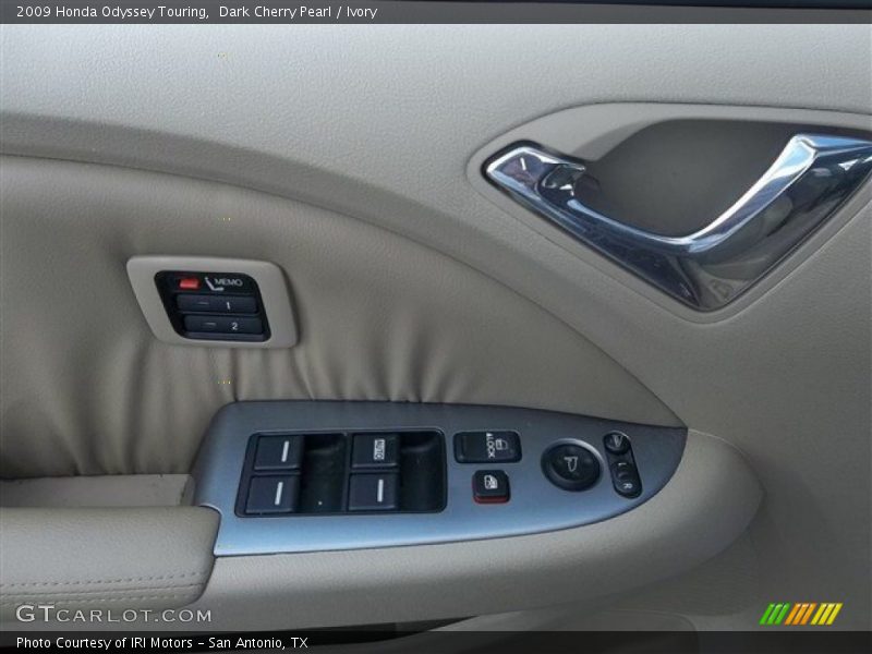 Dark Cherry Pearl / Ivory 2009 Honda Odyssey Touring