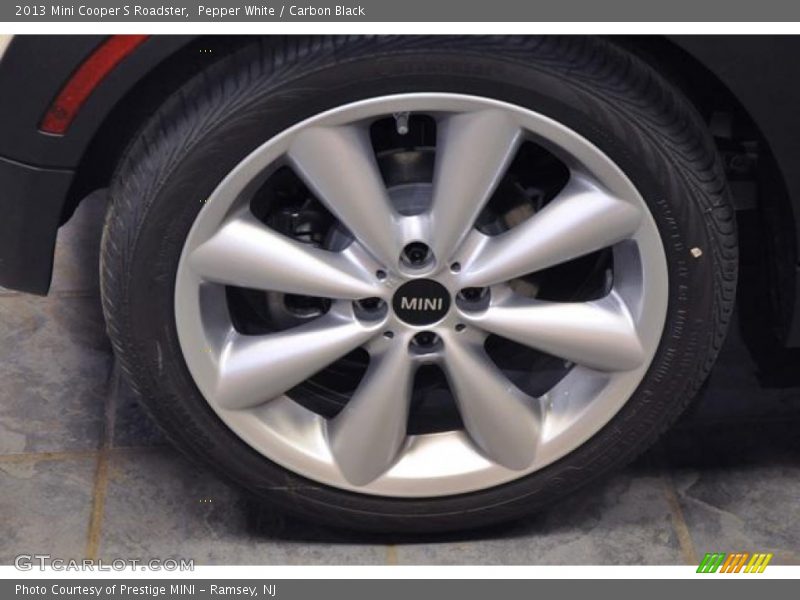 Pepper White / Carbon Black 2013 Mini Cooper S Roadster