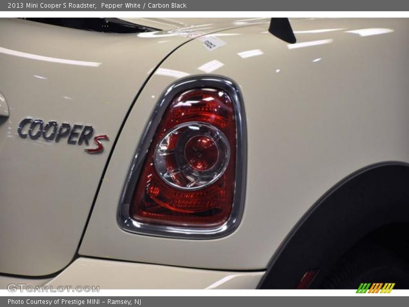 Pepper White / Carbon Black 2013 Mini Cooper S Roadster