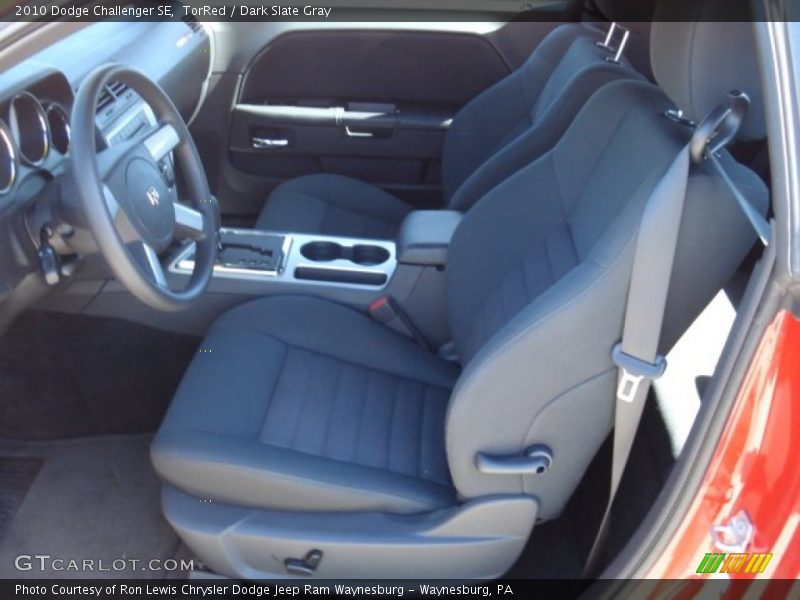 TorRed / Dark Slate Gray 2010 Dodge Challenger SE