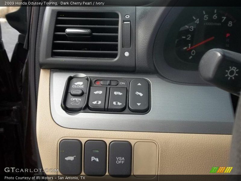 Dark Cherry Pearl / Ivory 2009 Honda Odyssey Touring