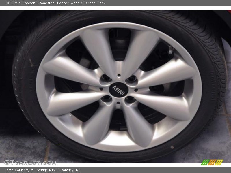 Pepper White / Carbon Black 2013 Mini Cooper S Roadster