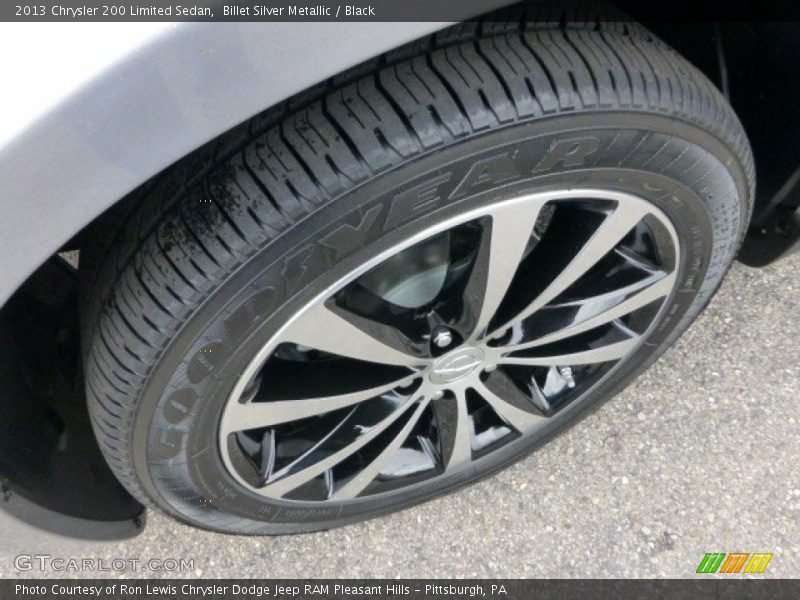 Billet Silver Metallic / Black 2013 Chrysler 200 Limited Sedan