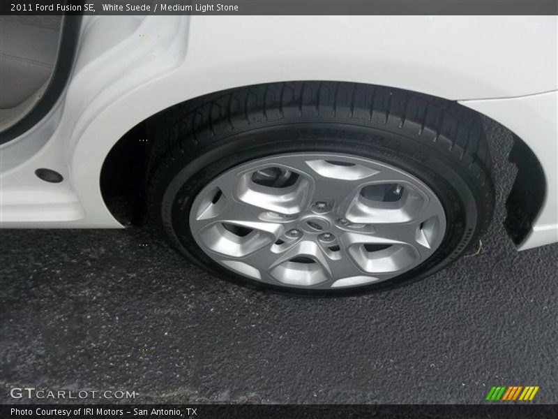 White Suede / Medium Light Stone 2011 Ford Fusion SE