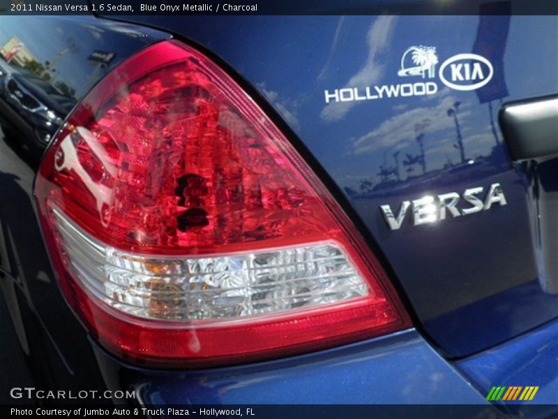 Blue Onyx Metallic / Charcoal 2011 Nissan Versa 1.6 Sedan