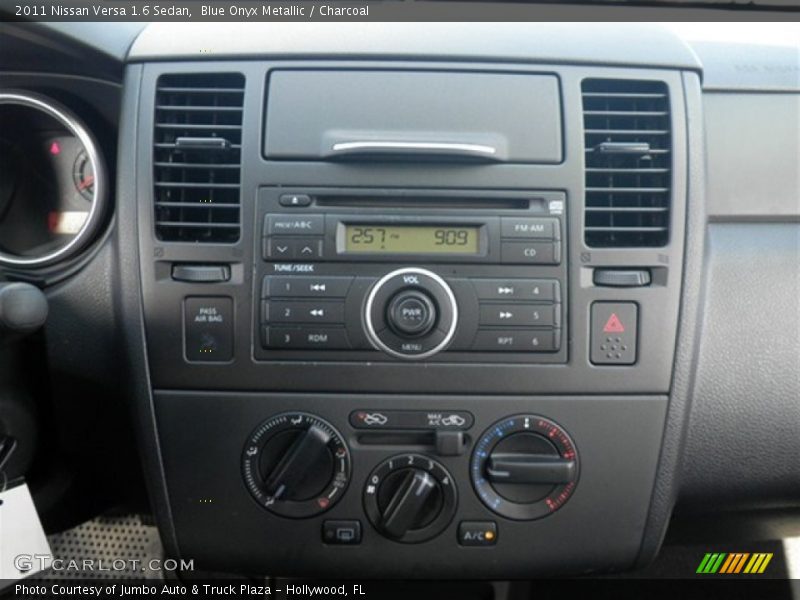 Blue Onyx Metallic / Charcoal 2011 Nissan Versa 1.6 Sedan