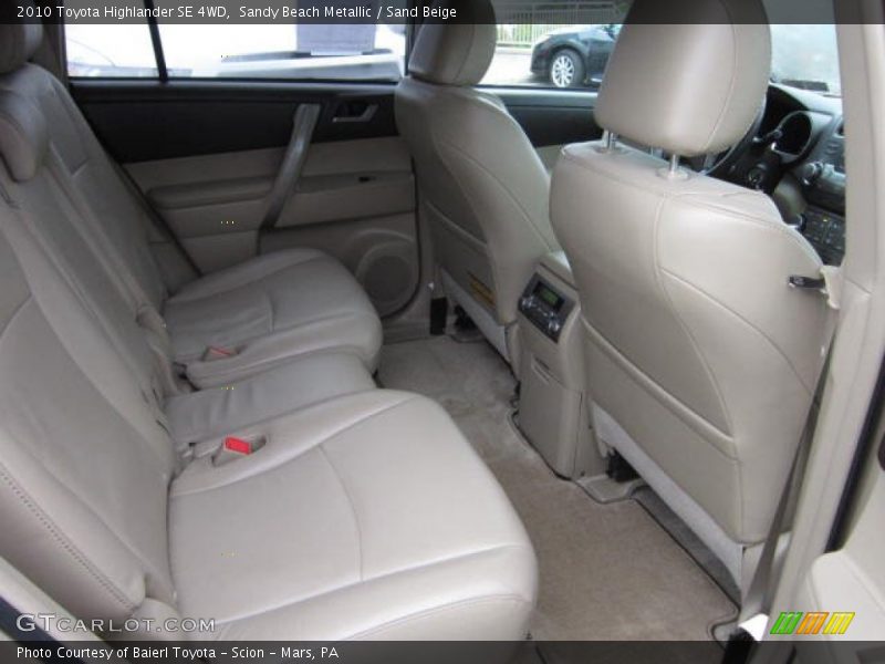 Sandy Beach Metallic / Sand Beige 2010 Toyota Highlander SE 4WD