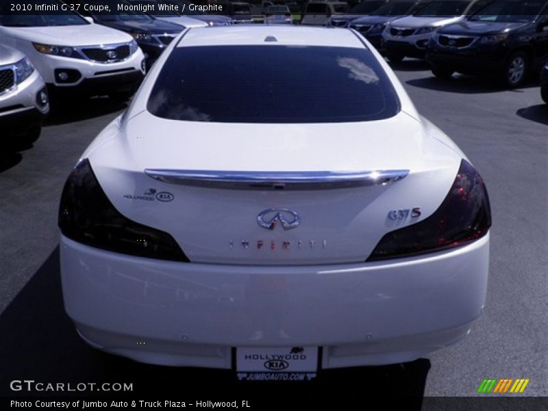 Moonlight White / Graphite 2010 Infiniti G 37 Coupe