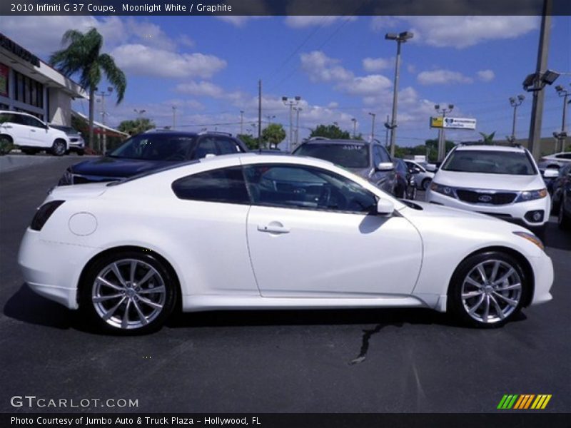 Moonlight White / Graphite 2010 Infiniti G 37 Coupe