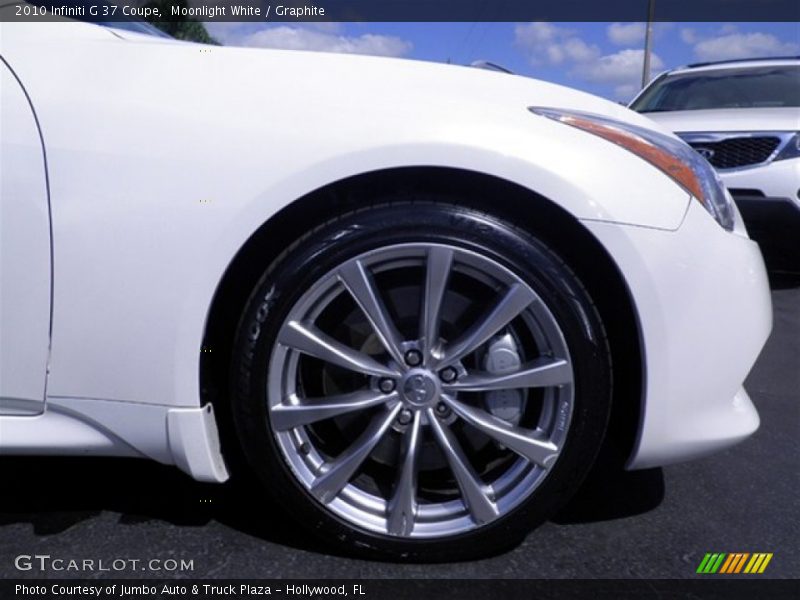 Moonlight White / Graphite 2010 Infiniti G 37 Coupe