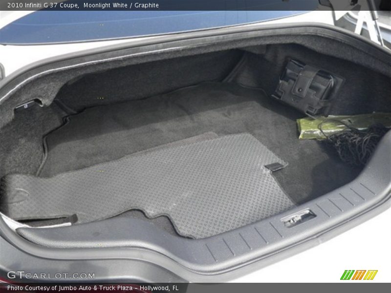 Moonlight White / Graphite 2010 Infiniti G 37 Coupe