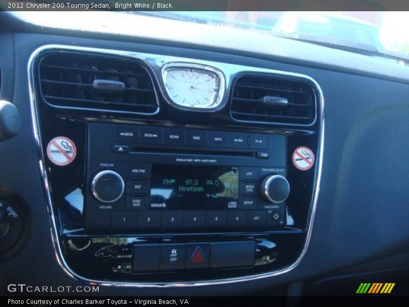 Bright White / Black 2012 Chrysler 200 Touring Sedan