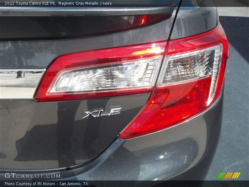 Magnetic Gray Metallic / Ivory 2012 Toyota Camry XLE V6