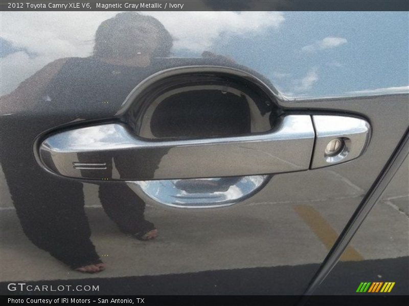Magnetic Gray Metallic / Ivory 2012 Toyota Camry XLE V6