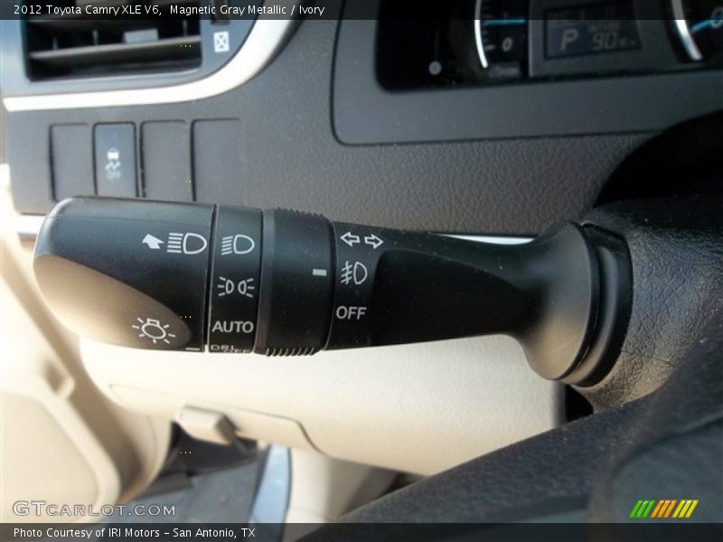 Magnetic Gray Metallic / Ivory 2012 Toyota Camry XLE V6