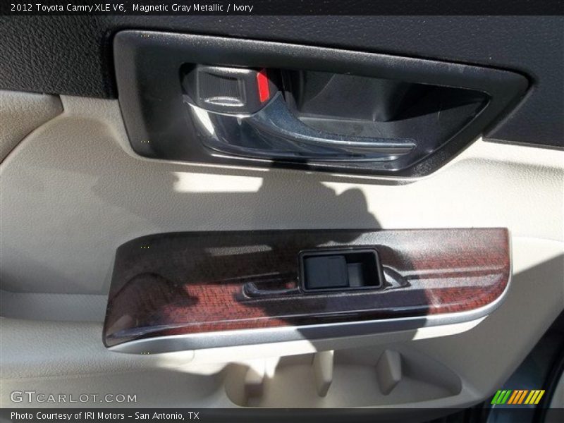 Magnetic Gray Metallic / Ivory 2012 Toyota Camry XLE V6