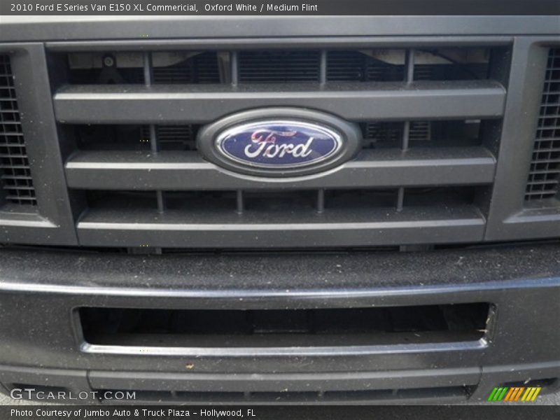 Oxford White / Medium Flint 2010 Ford E Series Van E150 XL Commericial