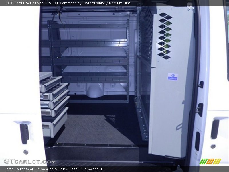 Oxford White / Medium Flint 2010 Ford E Series Van E150 XL Commericial
