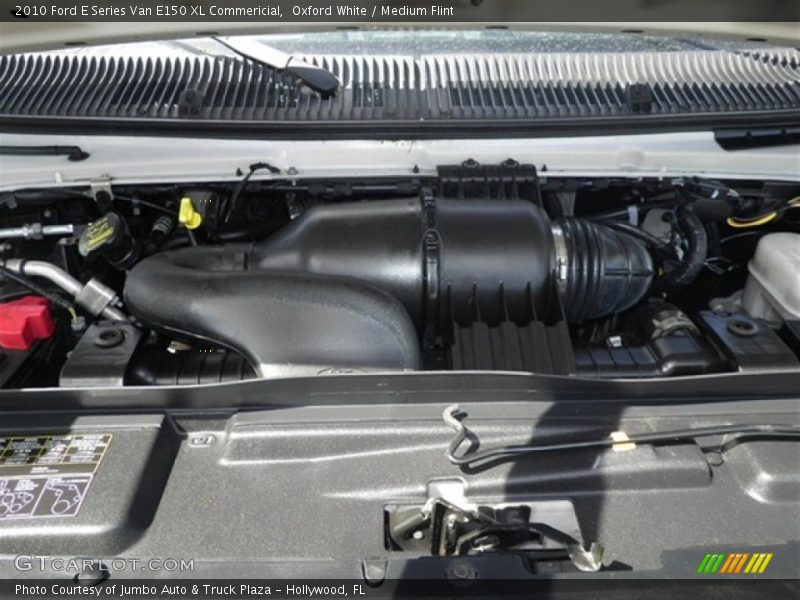 Oxford White / Medium Flint 2010 Ford E Series Van E150 XL Commericial