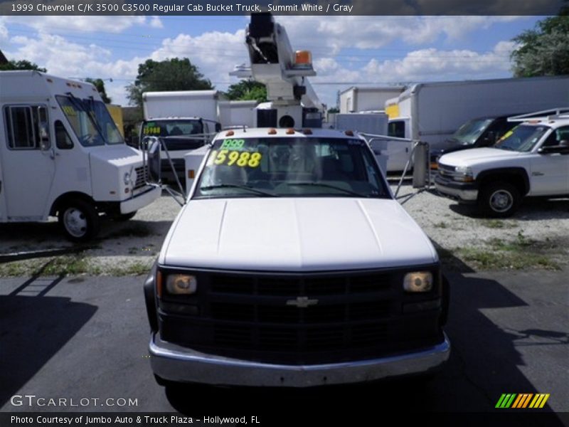 Summit White / Gray 1999 Chevrolet C/K 3500 C3500 Regular Cab Bucket Truck