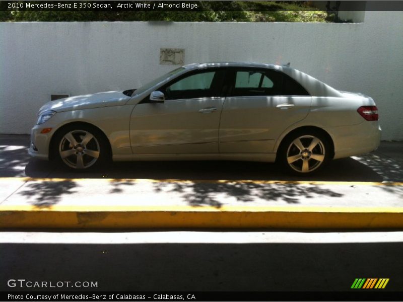 Arctic White / Almond Beige 2010 Mercedes-Benz E 350 Sedan