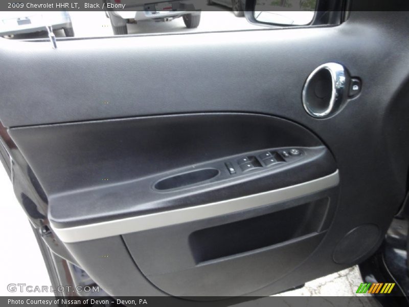 Door Panel of 2009 HHR LT