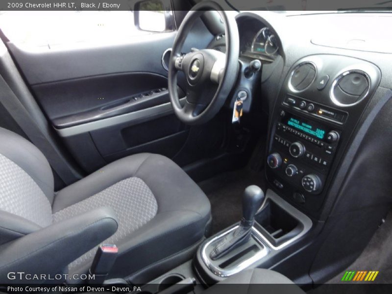 Dashboard of 2009 HHR LT