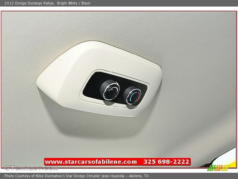 Bright White / Black 2013 Dodge Durango Rallye