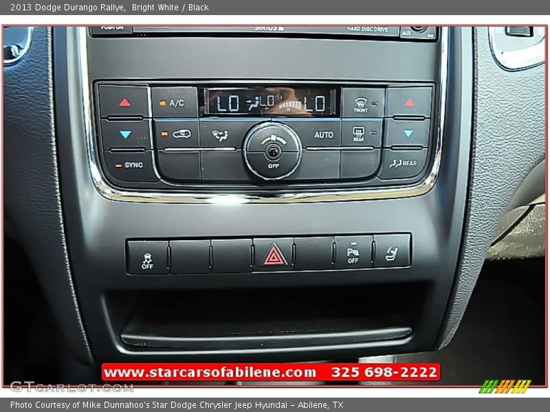 Bright White / Black 2013 Dodge Durango Rallye